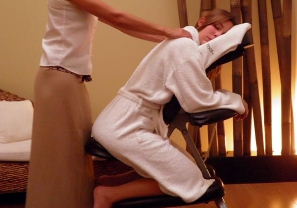 quick massage floatin spa 1